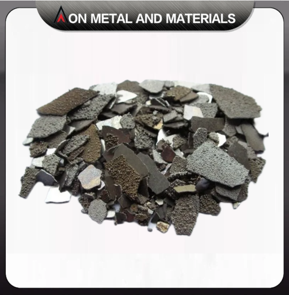 Escamas electrolíticas de manganeso